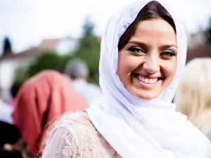 رمضان شهراً استثنائياً للغاية لعروس العيد، حيث يقع على عاتقها العديد من المهام والتجهيزات