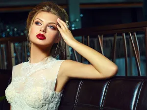 من العوامل التي تغيّر لون البشر من أبرزها أشعة الشمس