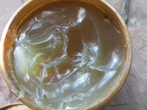 ملمس الفازلين يعطي انطباع بأنه مفيد كمرطب ومزلق عند الجماع