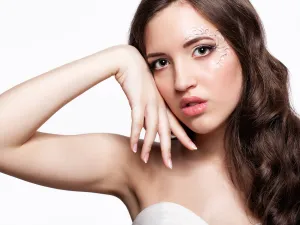 تعتبر منطقة الإبط من الأماكن الحساسة الموجودة في الجسم