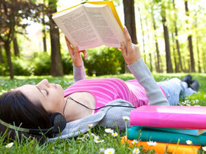 توقعات الأبراج ليوم الجمعة 19 نيسان/أبريل 2019