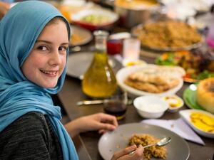 لا تحلو مائدة رمضان إلاَ بوجود العصائر المنعشة