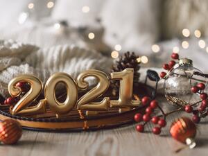 سارع إلى توضيب أية ديكورات أو زينة متعلقة بموسم الأعياد مباشرة في عطلة نهاية الأسبوع الأولى سارع إلى توضيب أية ديكورات أو زينة متعلقة بموسم الأعياد مباشرة في عطلة نهاية الأسبوع الأولى