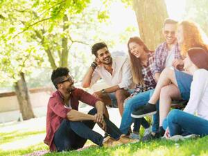 سيدة الأسد مغامرة بطبيعتها وتعشق رؤية المناظر الجديدة ولقاء الأشخاص الجدد