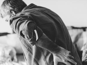 يتوجب على مرضى ضغط الدم عدم الإكثار من تناول الأطعمة المالحة والشاي والقهوة