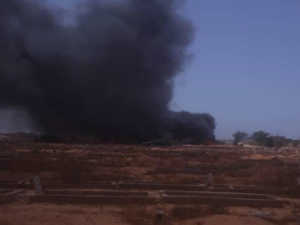 انفجار سيارة مفخخة في مقبرة الهواري في مدينة بنغازي