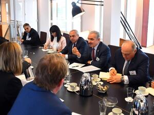 الاتحاد الأوروبي وعد بتقديم 200 مليون يورو كمساعدات للسلطة الفلسطينية