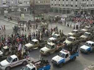 قافلة عسكرية للحوثيين