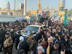  آلاف العراقيين يشيعون الجنرال سليماني وأبو مهدي المهندس