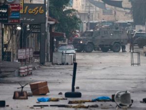 آليات عسكرية اسرائيلية في الضفة الغربية