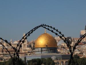  الفيديو سجل أمام برج القلعة داخل باب الخليل في الجهة الشمالية الغربية للبلدة القديمة للقدس