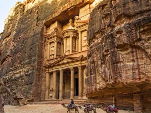 مدينة البتراء الأثرية جنوب الاردن