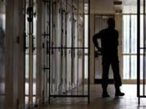 عائلة عراقية تسلم السلطات ابنها الهارب من سجن "القناة"