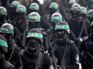 عناصر من كتائب عز الدين القسام الذراع العسكري لحركة حماس