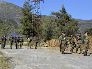 جنود من الجيش السوري في ريف اللاذقية