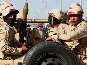  مداهمة وكر إرهابي في منطقة العبور بمدينة العريش في شمال سيناء