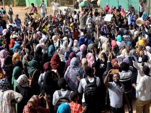 السيسي أكد دعم مصر الكامل لأمن واستقرار السودان