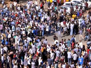 بحث ترتيبات المرحلة الانتقالية في السودان