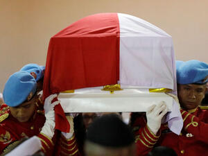 جثمان الرئيس الإندونيسي السابق بحر الدين يوسف حبيبي