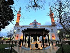 الجامع الأخضر بورصة