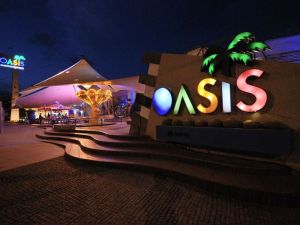 اويسس مول بودروم