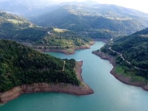 بحيرة كيرازديري ازميت