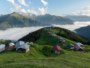 برنامج سياحي في ريزا