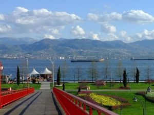 حديقة جمهورية الاطفال ازميت