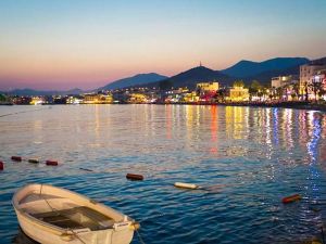 شاطئ الجمل في بودروم