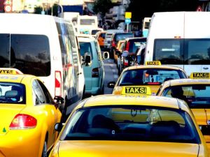 كيفية التنقل في انطاليا