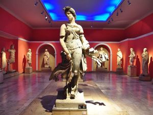 متاحف انطاليا