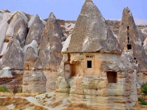 مداخن العفاريت في غوريميه