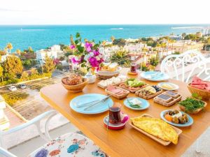 مطاعم عربية في مرمريس