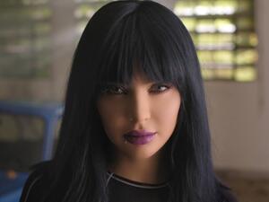 الفنانة قمر