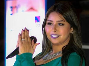 إيناس عزالدين