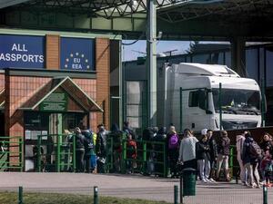 UK Volunteers Deliver Aid to Poland-Ukraine Border