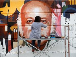 Murals Bring 'Joy' to Baghdad Concrete Jungle (AFP)