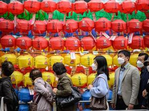 In Pictures: Worshippers Gather to Celebrate Buddha's Birthday