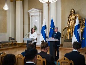 Finland, Sweden Officially Announce Bid to Join NATO
