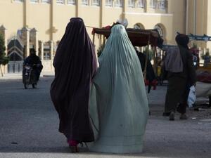 Taliban Require Women to Wear Burqa in New Decree
