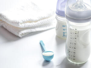 ‘Nothing on the Shelves’: US Baby Formula Shortage Sparks Fears