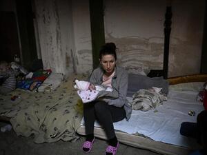 Rights Group Says Russian Cluster Bombs Killing Civilians (AFP)