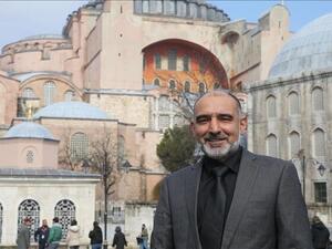 Son of New Zealand Islamophobic Attack Victim Praises New Mosque