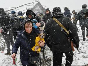 Civilians Trapped in Mariupol Amid Russian Attacks