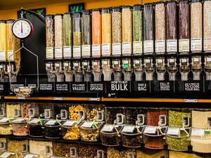Tips For Saving Money on Food