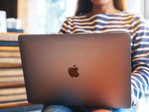Mac vs. PC Buyer’s Guide