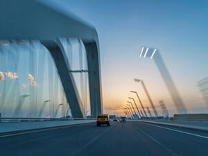 Abu Dhabi: Non-Oil Exports Soar 62.5 Percent