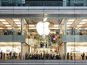 Apple would continue to use Qualcomm modems for its 2020 lineup despite new acquisition.