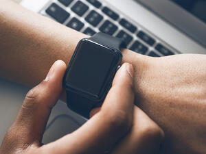 The upcoming model is expected to feature glucose and blood pressure monitoring features, and sleep tracking.