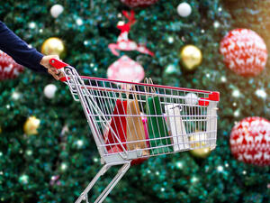 5 Tips to Help You Shop Smartly This Christmas